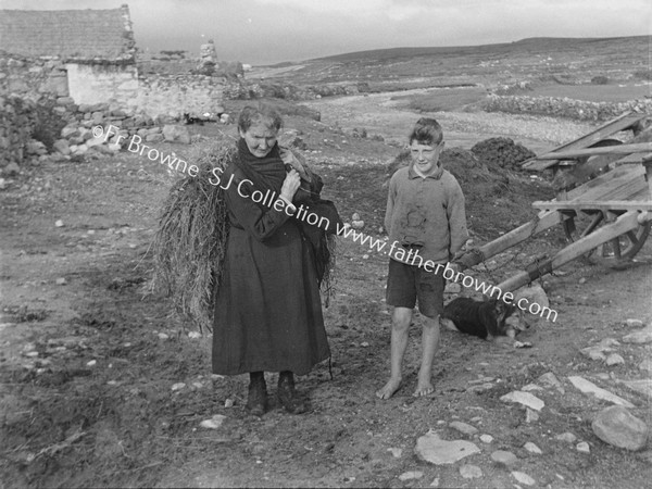 PEOPLE NEAR DUNKINEELY